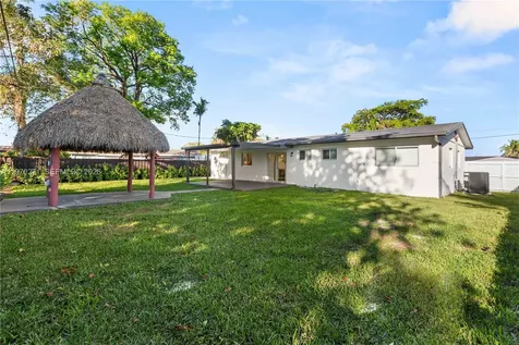 6030 SW 109th Court Miami FL 33173