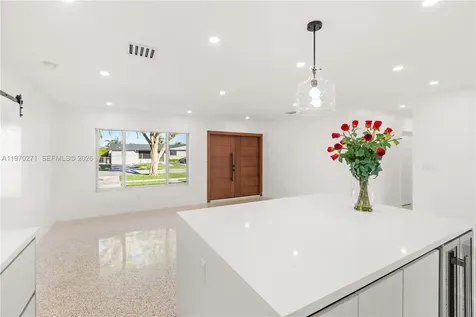 6030 SW 109th Court Miami FL 33173