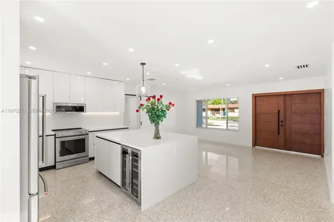 6030 SW 109th Court Miami FL 33173
