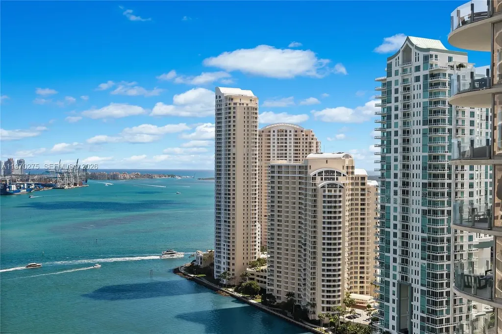 300 S Biscayne Boulevard Miami FL 33131