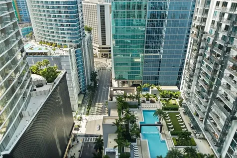 300 S Biscayne Boulevard Miami FL 33131