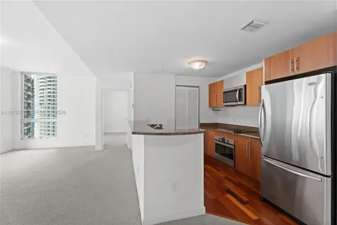 300 S Biscayne Boulevard Miami FL 33131