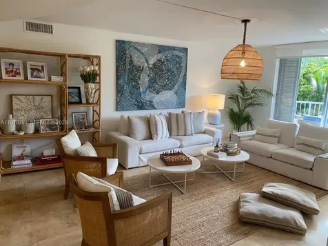 210 Sea View Drive Key Biscayne FL 33149