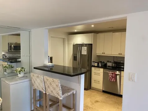 210 Sea View Drive Key Biscayne FL 33149