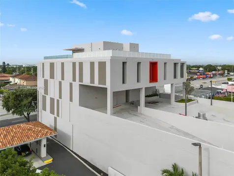 8966 Bird Road Miami FL 33165