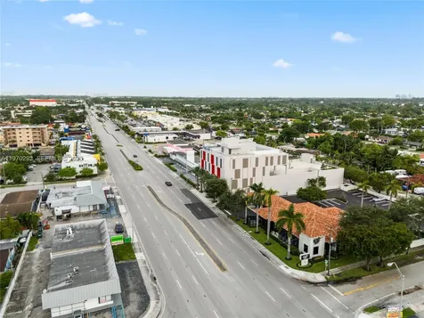 8966 Bird Road Miami FL 33165