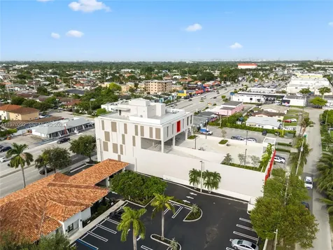 8966 Bird Road Miami FL 33165