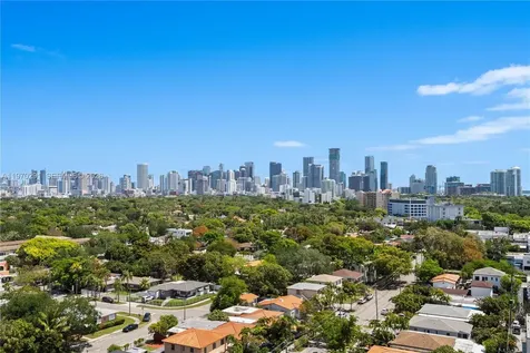 1401 SW 22nd Street Miami FL 33145