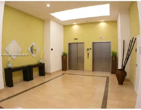 1 Glen Royal Parkway Miami FL 33125