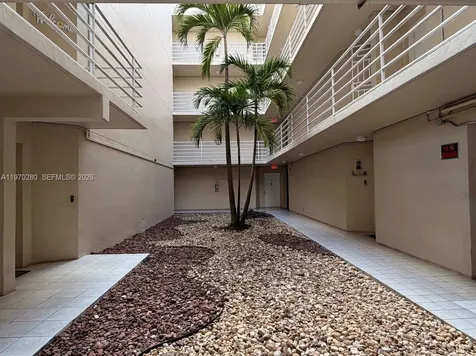 8050 NW 8th Street Miami FL 33126