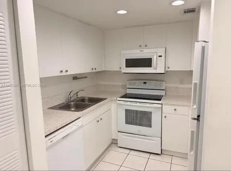 8050 NW 8th Street Miami FL 33126