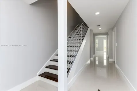 623 NE 8th Avenue Fort Lauderdale FL 33304