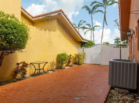 14526 SW 106th Terrace Miami FL 33186