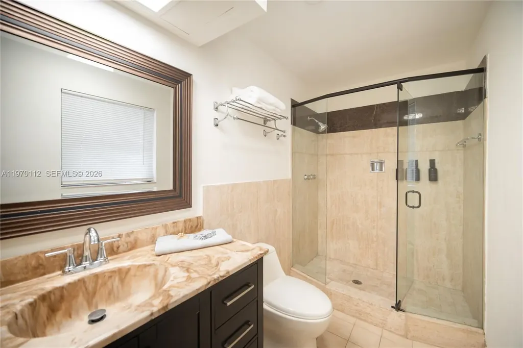 2121 NE 62nd Street Fort Lauderdale FL 33308