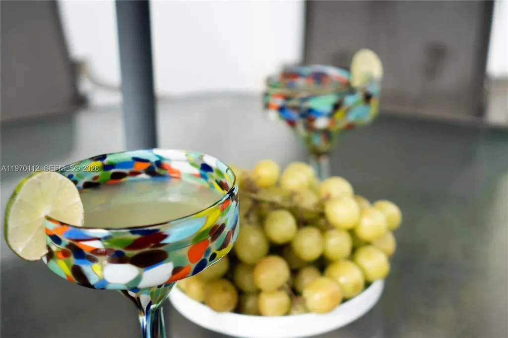 2121 NE 62nd Street Fort Lauderdale FL 33308