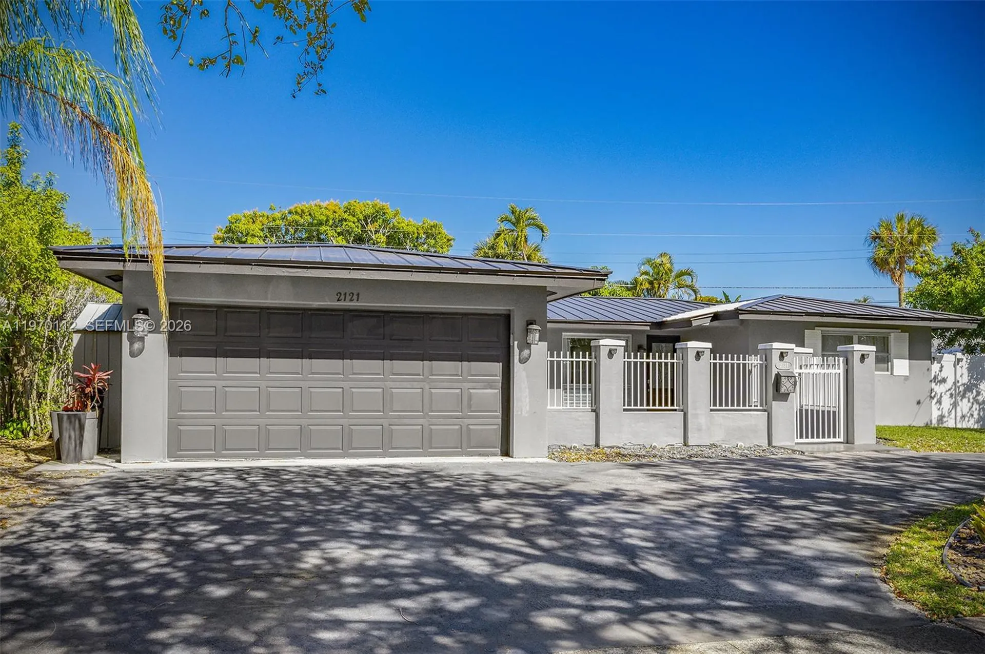 2121 NE 62nd Street Fort Lauderdale FL 33308