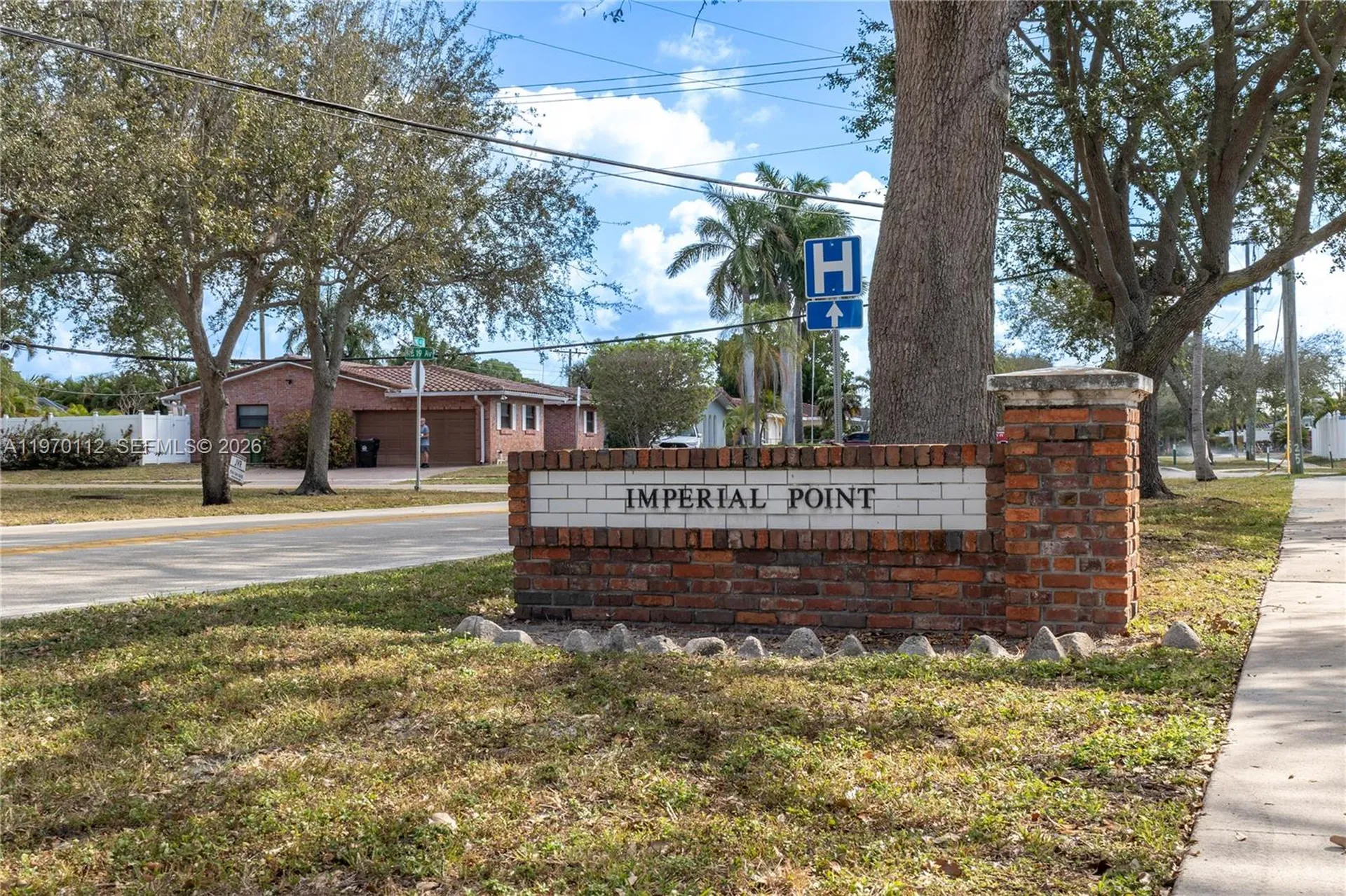 2121 NE 62nd Street Fort Lauderdale FL 33308