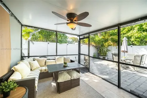 2121 NE 62nd Street Fort Lauderdale FL 33308