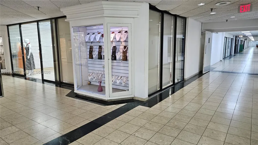 777 NW 72nd Avenue Miami FL 33126