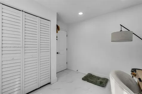 2020 NW 83rd Terrace Miami FL 33147