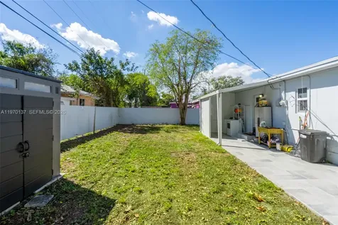 2020 NW 83rd Terrace Miami FL 33147