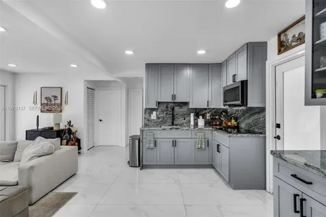 2020 NW 83rd Terrace Miami FL 33147