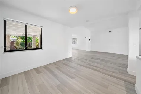 7525 Adventure Avenue North Bay Village FL 33141
