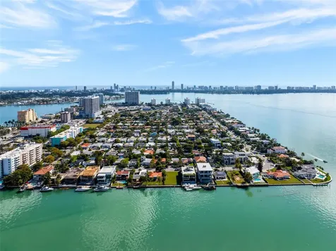 7525 Adventure Avenue North Bay Village FL 33141