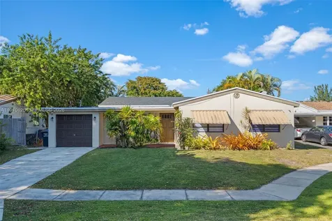 3035 Hayes Street Hollywood FL 33021