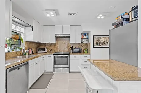 3035 Hayes Street Hollywood FL 33021