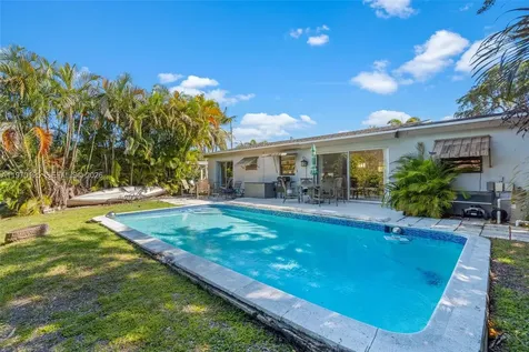 3035 Hayes Street Hollywood FL 33021