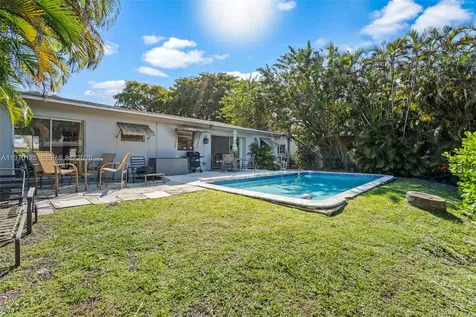 3035 Hayes Street Hollywood FL 33021