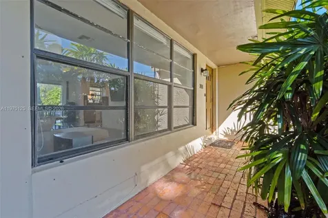 3035 Hayes Street Hollywood FL 33021
