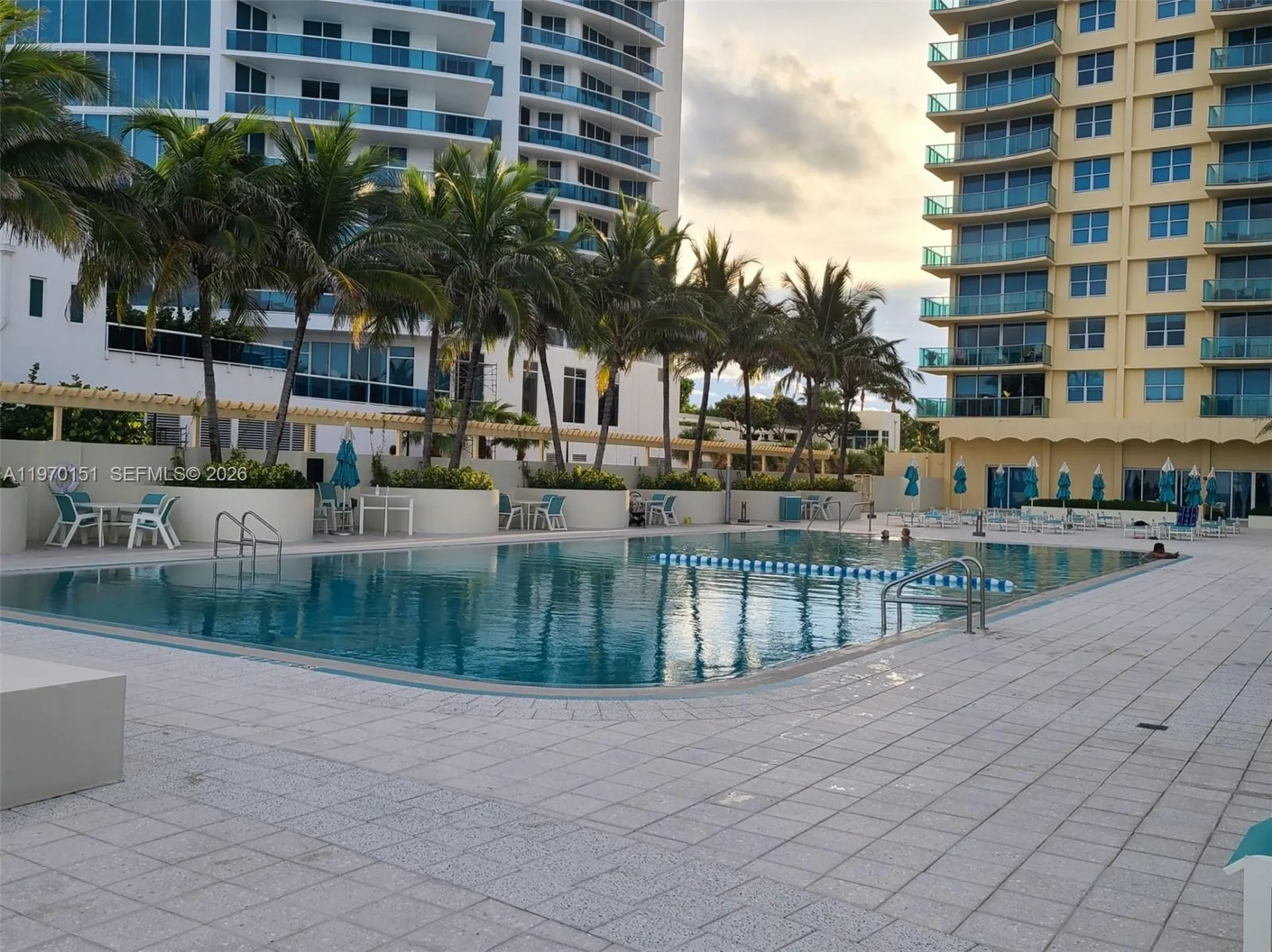 2501 S Ocean Drive Hollywood FL 33019