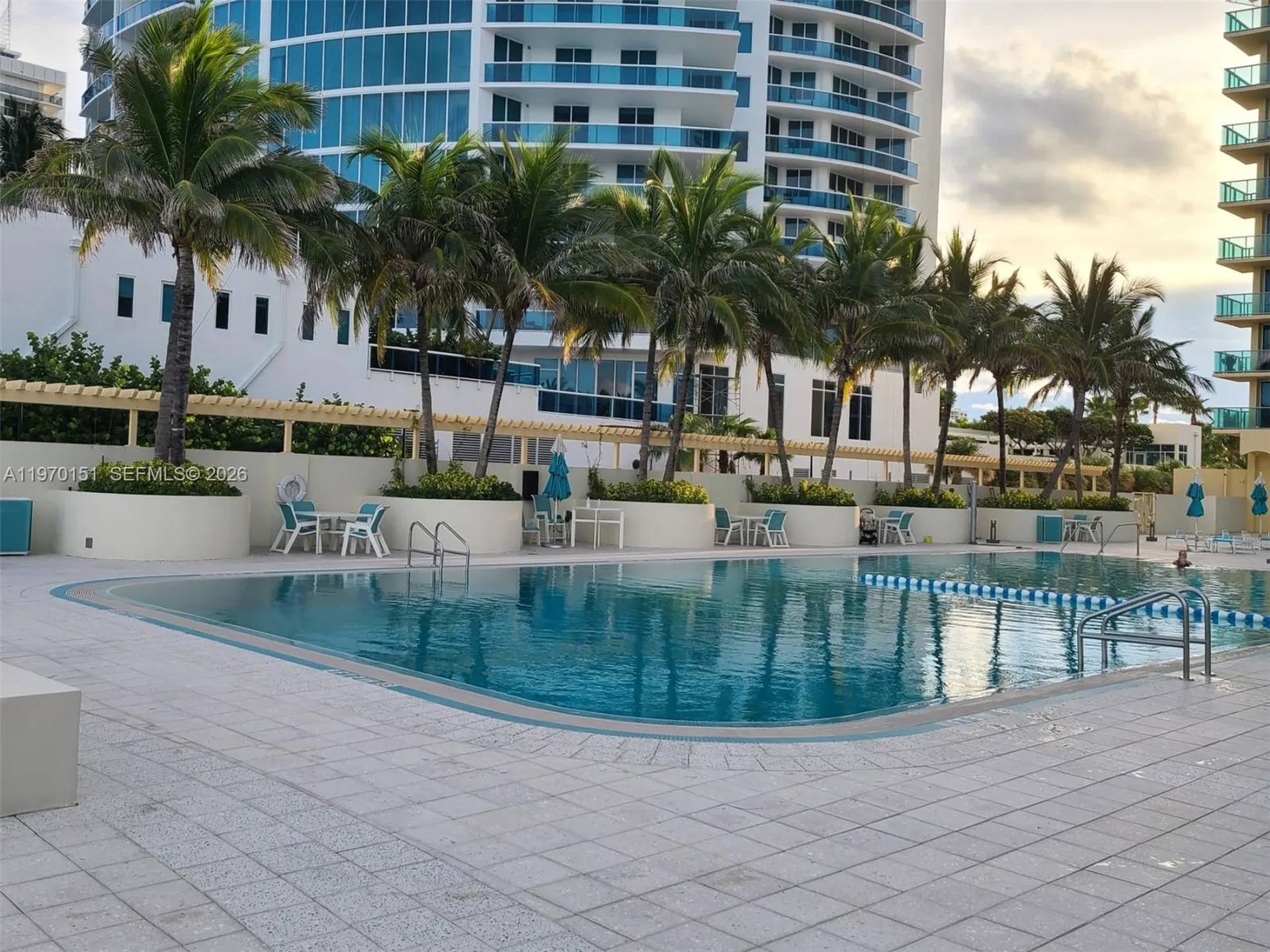 2501 S Ocean Drive Hollywood FL 33019
