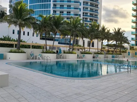 2501 S Ocean Drive Hollywood FL 33019