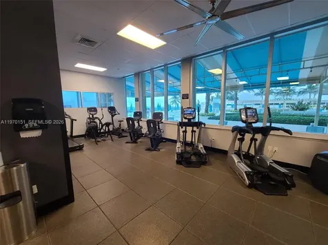 2501 S Ocean Drive Hollywood FL 33019