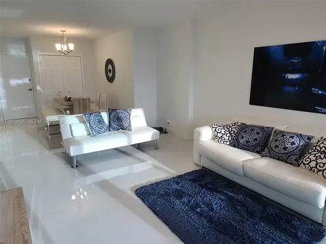 2501 S Ocean Drive Hollywood FL 33019