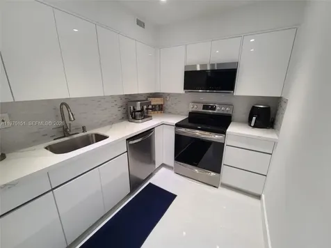 2501 S Ocean Drive Hollywood FL 33019