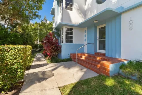1009 Meridian Avenue Miami Beach FL 33139