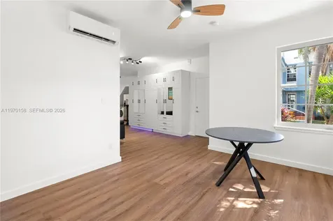 1009 Meridian Avenue Miami Beach FL 33139