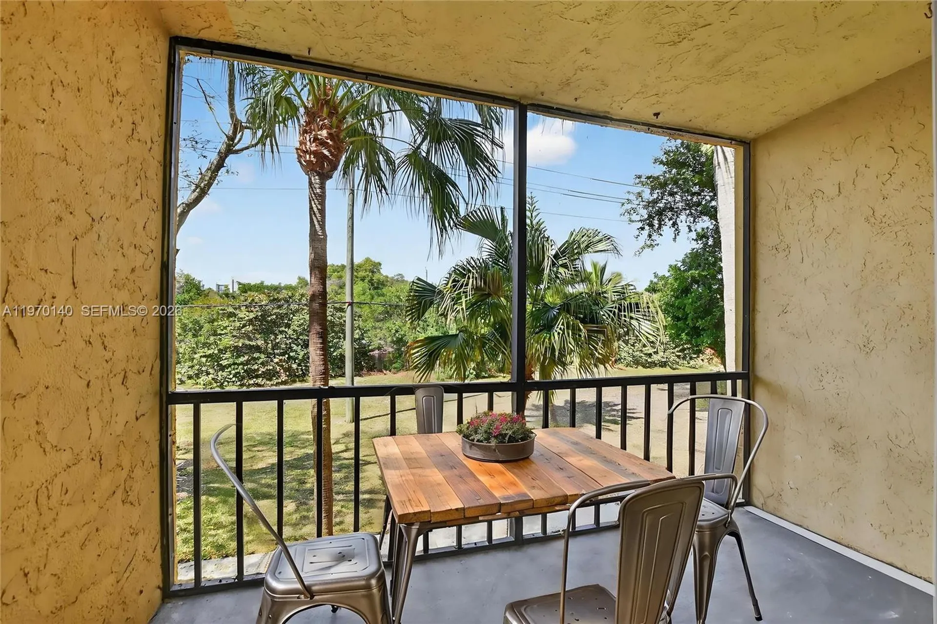450 NW 20th Street Boca Raton FL 33431