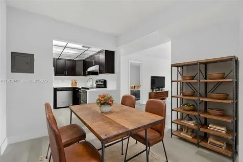 450 NW 20th Street Boca Raton FL 33431