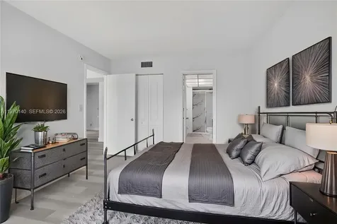 450 NW 20th Street Boca Raton FL 33431