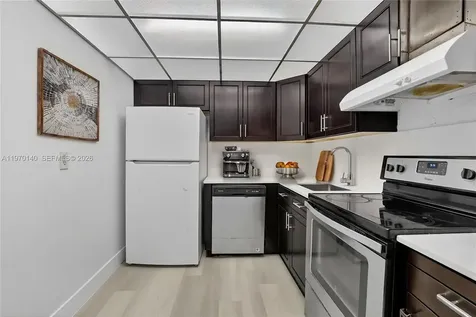 450 NW 20th Street Boca Raton FL 33431