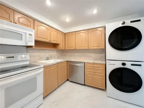 555 Crandon Boulevard Key Biscayne FL 33149
