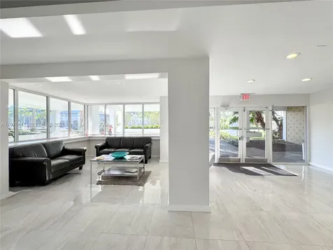 555 Crandon Boulevard Key Biscayne FL 33149