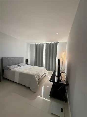 2851 NE 183rd Street Aventura FL 33160
