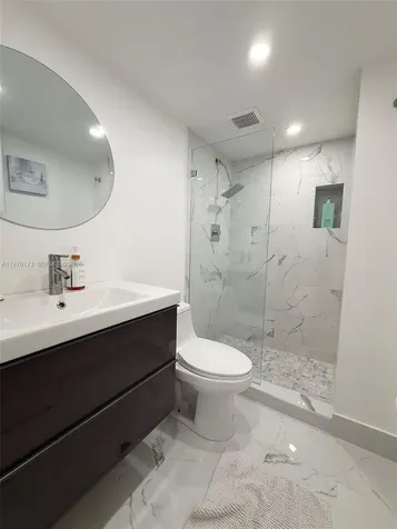 2851 NE 183rd Street Aventura FL 33160