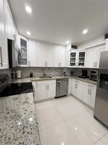 2851 NE 183rd Street Aventura FL 33160